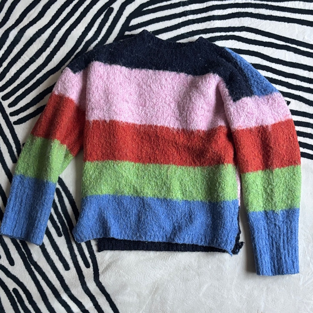 Colorful Striped Women's Sweater‎
